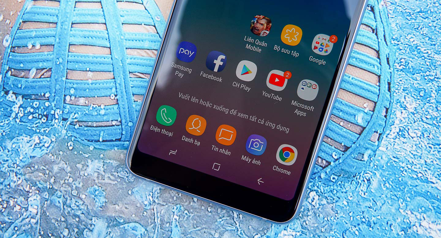 Trên tay nhanh Galaxy A8+:
Thiết kế cao cấp, màn hình tràn cạnh, camera kép, giá 13.5
triệu đồng