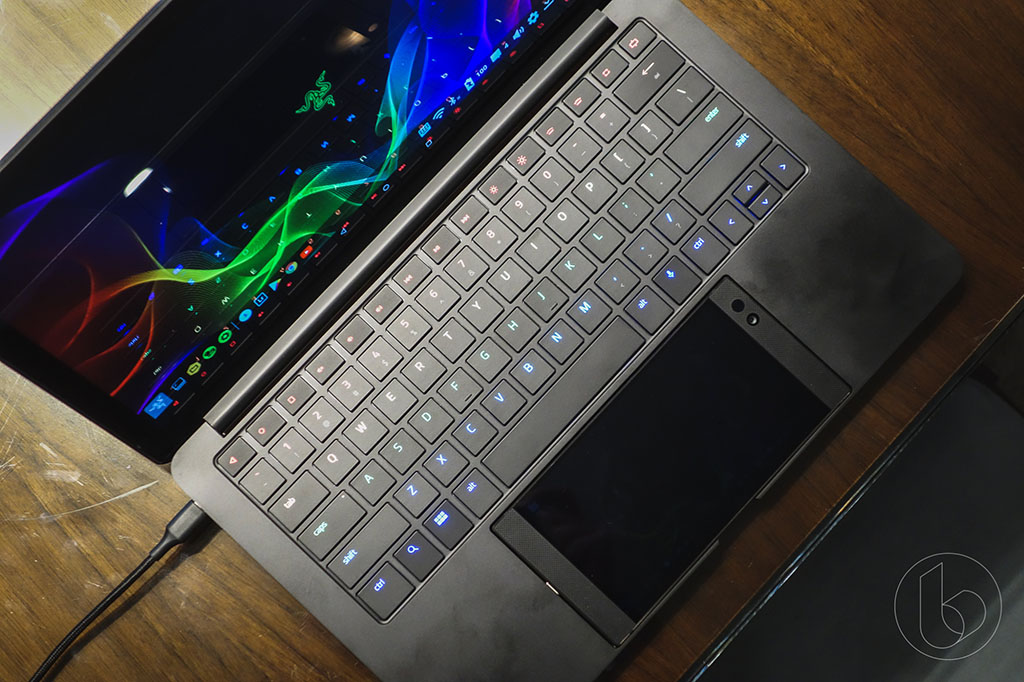 [CES 2018] Razer
vén màn dự
án Linda: Thế hệ laptop của tương lai