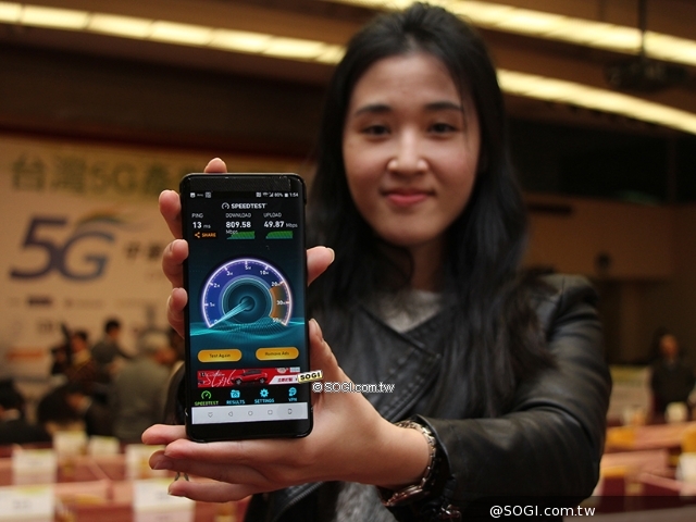 HTC U12 được trưng
bày tại triển lãm 5G với chip Snapdragon 845, màn hình 18:9