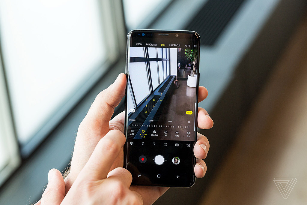 Cận cảnh Galaxy
S9/S9+: Thiết kế
thay đổi nhỏ, trải nghiệm tốt hơn nhiều