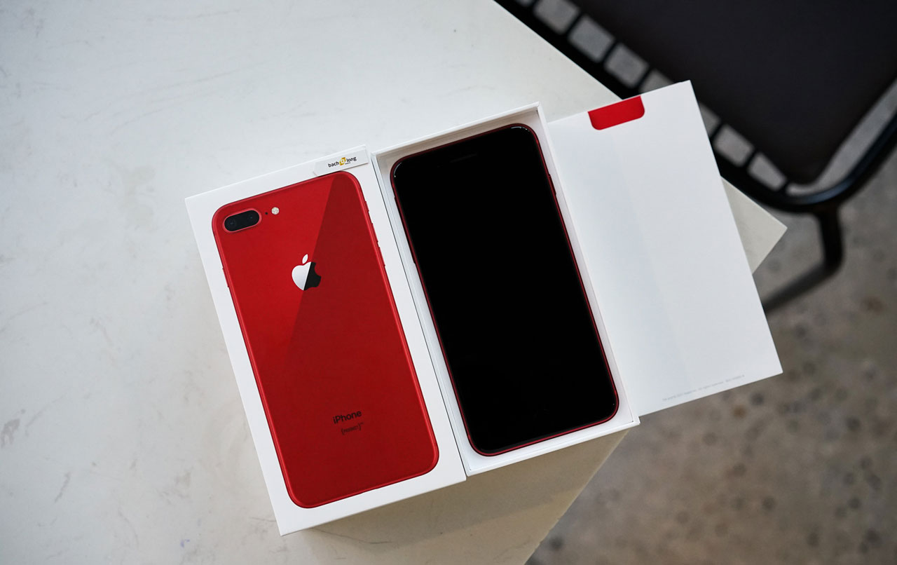 Trên tay nhanh
iPhone 8 Plus phiên bản màu đỏ tại Việt Nam, giá khởi điểm
20.5 triệu đồng