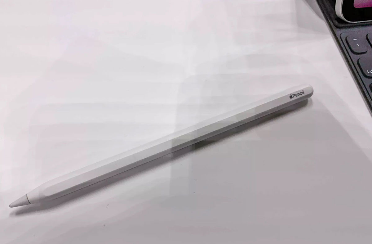 Apple trình làng bộ đôi iPad Pro mới: Thiết kế
mới với viền siêu mỏng, Face ID, Chíp A12X Bionic, Pencil
mới có sạc không dây...