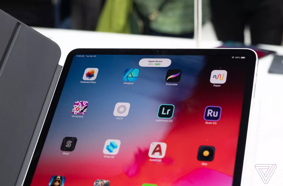 Apple trình làng bộ đôi iPad Pro mới: Thiết kế
mới với viền siêu mỏng, Face ID, Chíp A12X Bionic, Pencil
mới có sạc không dây...