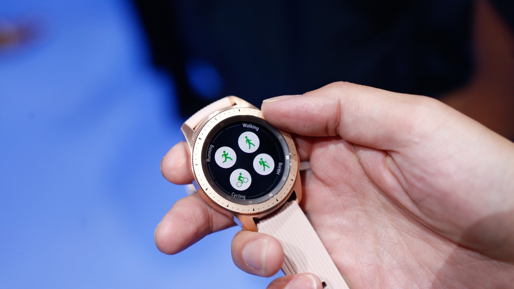 Samsung chính thức ra
mắt Galaxy Watch tại Việt Nam, giá từ 7 triệu đồng