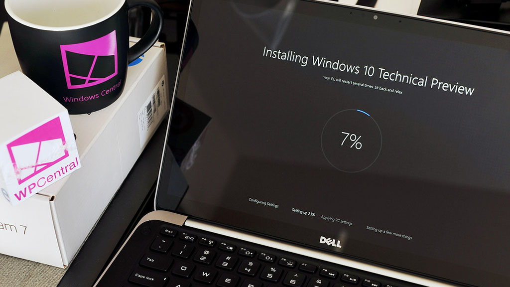 Microsoft phát hành Windows 10 build 16176 và 15024 cho người dùng PC và Mobile Insider Fast