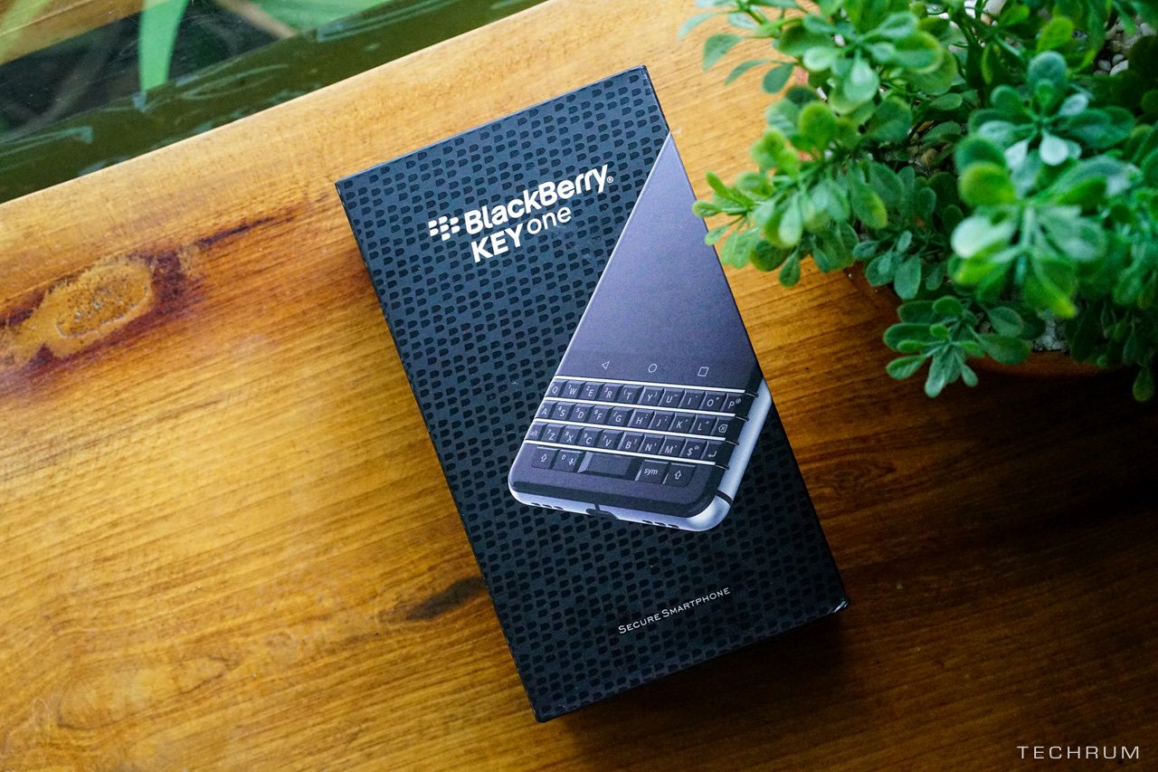Mở hộp và cảm nhận nhanh KEYone, smartphone android mới nhất của BlackBerry