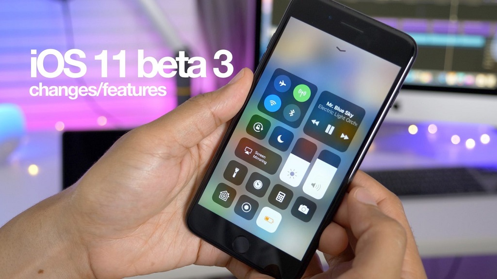 Hướng dẫn update iOS 11.2 Beta 3 đã có thể tắt bật Bluetooth và Wifi trong Control Center lâu hơn