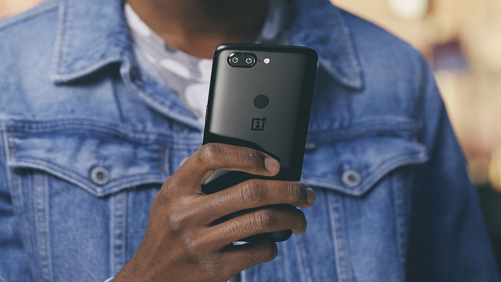 OnePlus 5T chính thức được ra mắt: màn hình tỉ lệ 18:9, camera mới, sạc nhanh Dash Charge, giá khoảng 11.3 triệu đồng