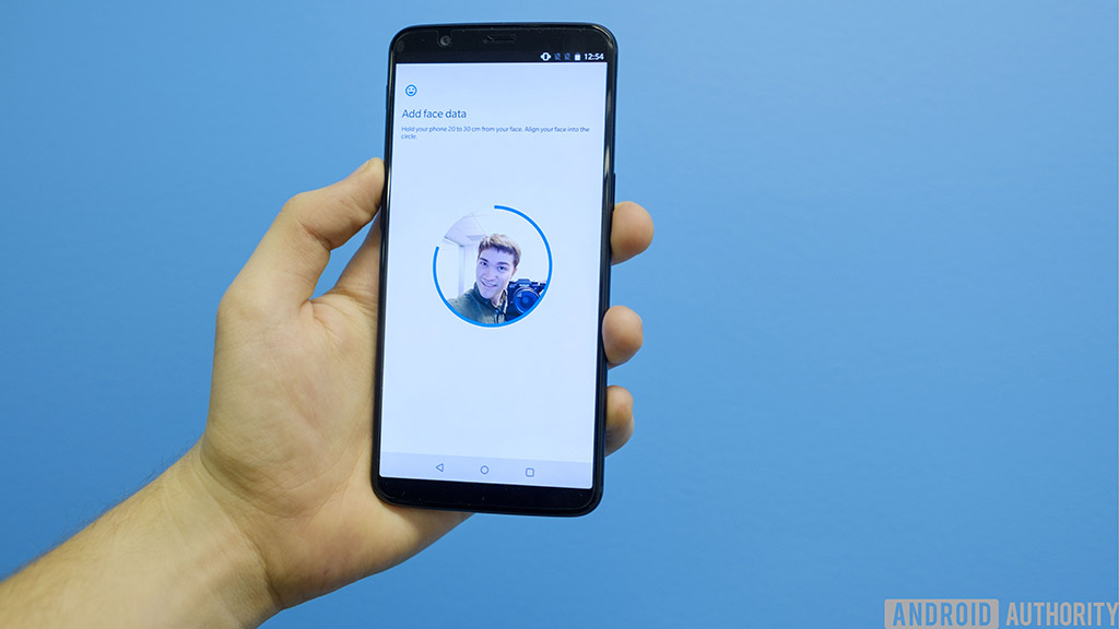 OnePlus 5T chính
thức ra
mắt với màn hình 18:9, camera mới, giá tương tương 11.3
triệu đồng