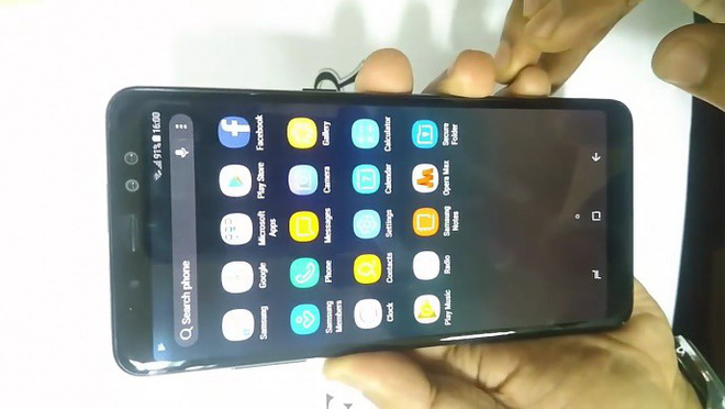 Samsung Galaxy A8+ (2018) sẽ có 3 phiên bản với dung lượng RAM và bộ nhớ lưu trữ khác nhau