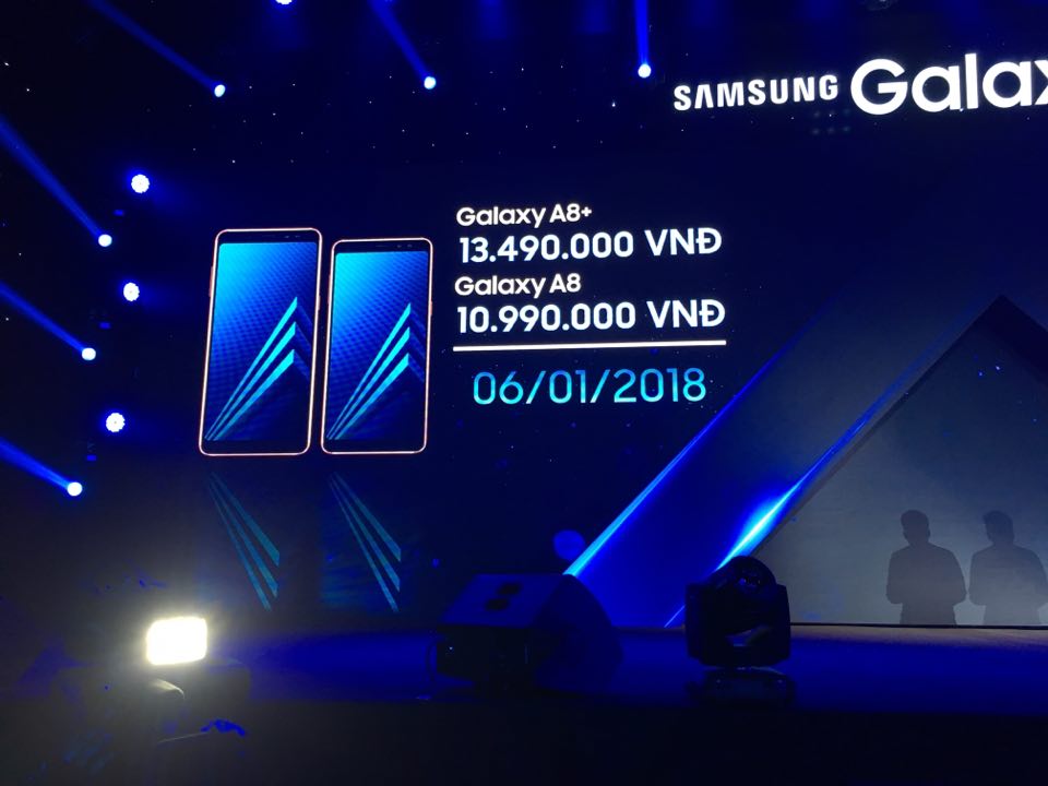 Samsung giới thiệu bộ đôi
Galaxy A8/A8+ tại Việt Nam, giá từ 11 triệu đồng