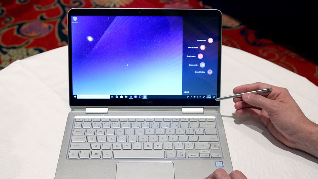 CES 2018: Cận cảnh Samsung Notebook 9 Pen, sự kết hợp giữa laptop và dòng Galaxy Note