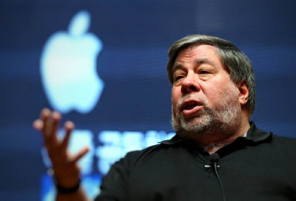 Steve Wozniak: Nhà đồng sáng lập Apple thất vọng
với iPhone X vì các nút bấm quá rắc rối