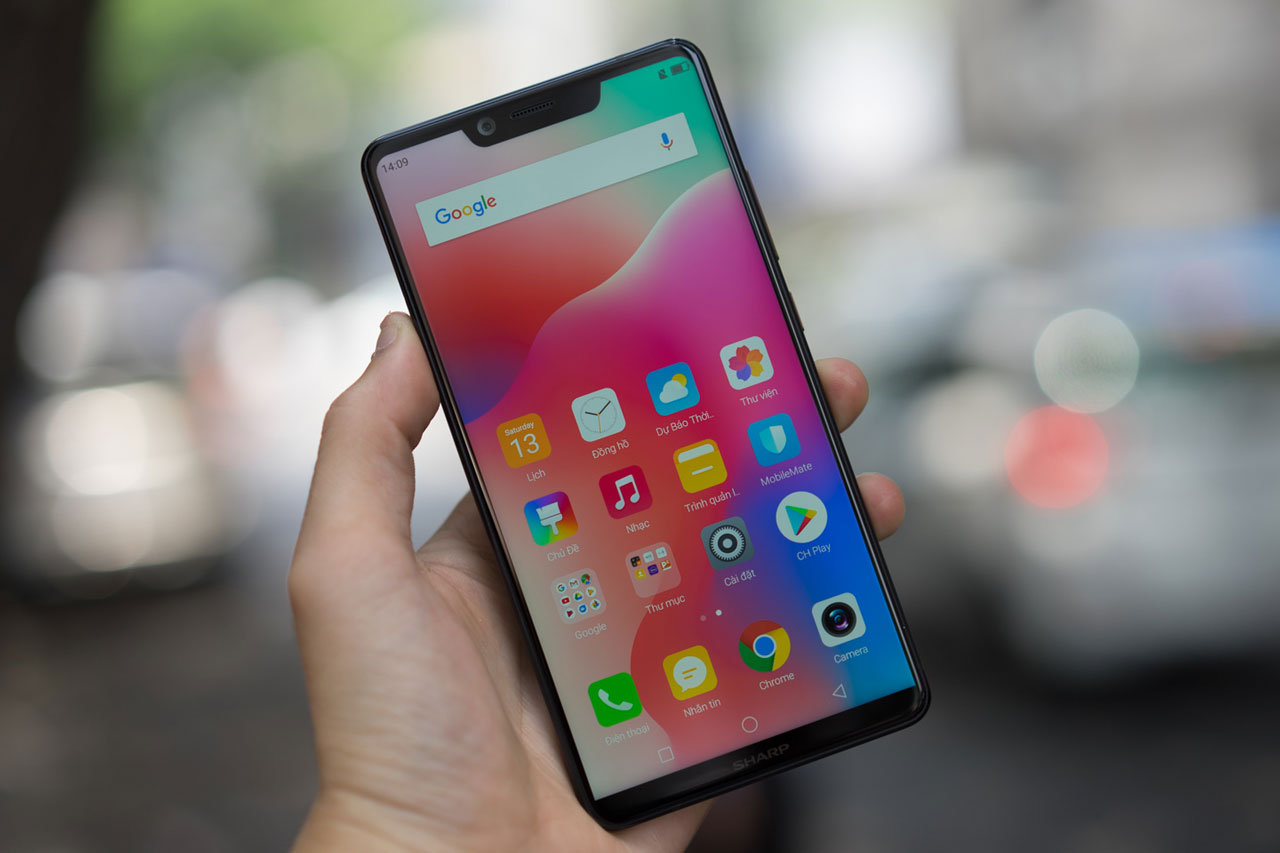 Trên tay nhanh
AQUOS S3: Smartphone tai thỏ chạy Android của Sharp sắp bán
chính thức tại Việt Nam