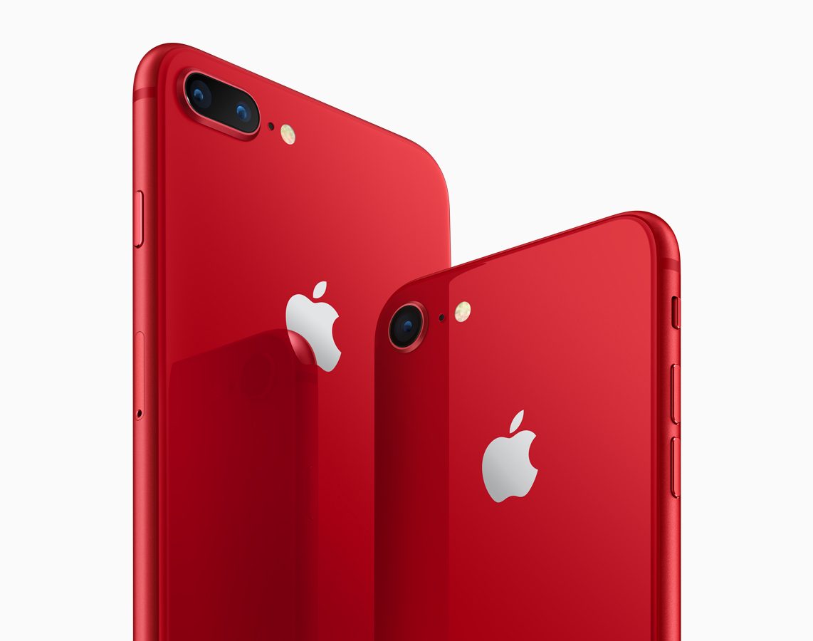 Apple chính thức ra
mắt iPhone 8/8 Plus phiên bản màu đỏ mặt trước màu đen đẹp
hơn, giá không đổi