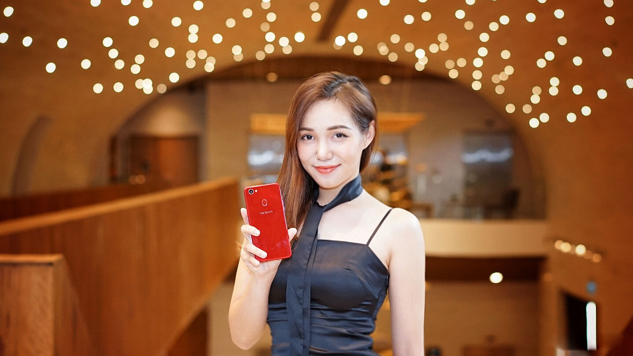 OPPO F7 chính thức ra mắt tại Việt Nam: Màn hình tai thỏ, chip MediaTek Helio P60, camera 25MP, giá 7.990.000VNĐ