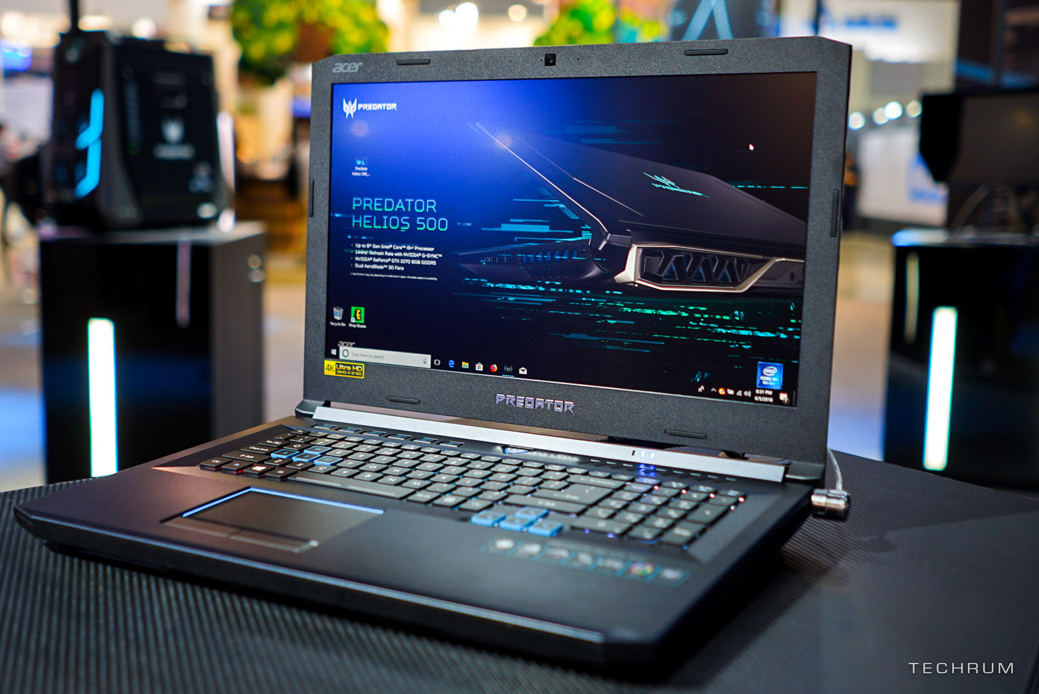 [Computex 2018] Cận cảnh bộ đôi gaming laptop
Predator Helios 500 & Helios 300 cấu hình khủng của
Acer