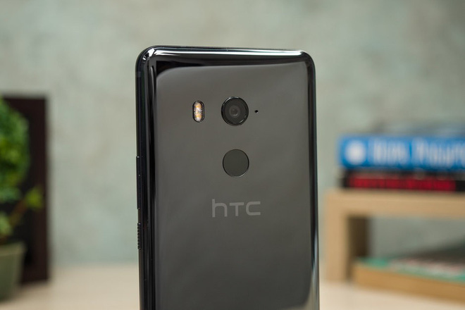 HTC vẫn quyết tâm
sản xuất smartphone, còn là smartphone cao cấp với chip
Snapdragon 855 và công nghệ 5G