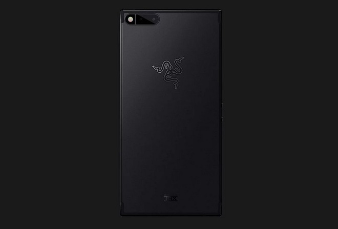 Razer Phone 2 thông
số cấu hình trên AnTuTu với Snapdragon 845, RAM 8GB, bộ nhớ
trong 512GB