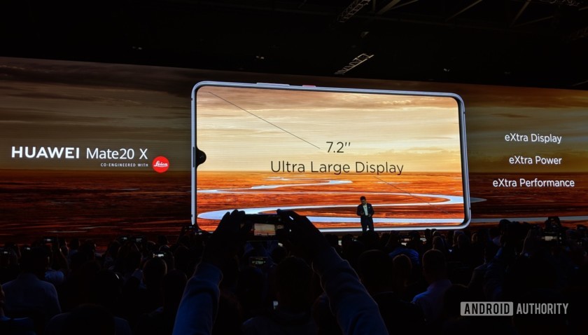 Huawei ra mắt Mate
20X: Kirin 980, màn hình 7.2 inch, pin 5000mAh, bút M-pen,
giá 24 triệu