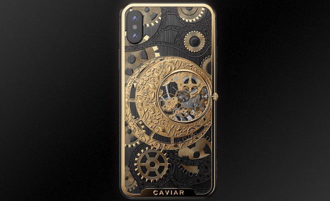 iPhone XS tích hợp
đồng hồ skeleton, phiên bản iPhone XS cực độc từ nước Nga,
giá từ 6000 USD