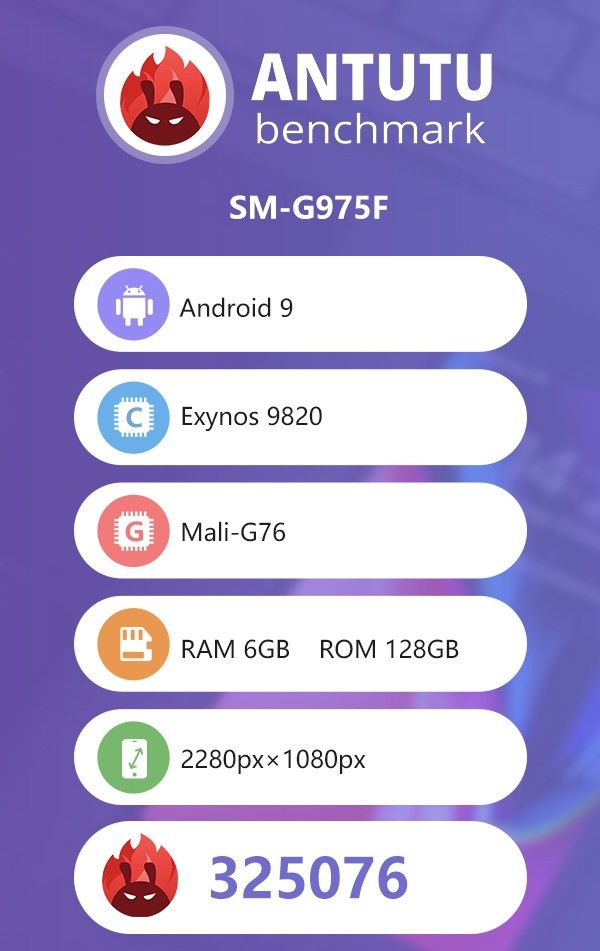 Samsung Galaxy S10
Plus dùng chip Exynos 9820, có điểm AnTuTu vượt mặt các
smartphone Android cao cấp hiện tại