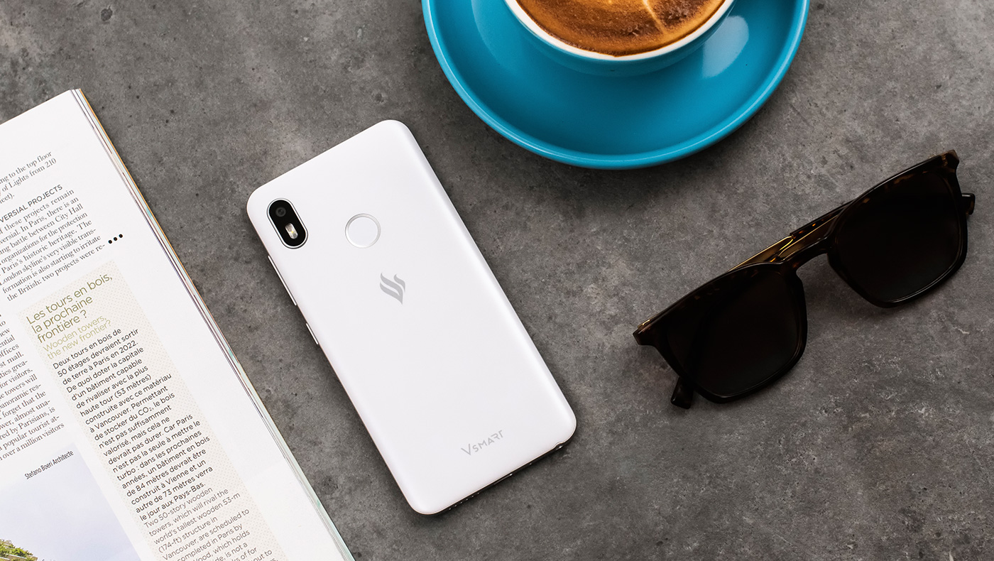 Chi tiết 4 mẫu
smartphone đầu tiên của Vsmart vừa mới ra mắt: Cấu hình tốt,
giá chỉ từ 2.490.000VNĐ