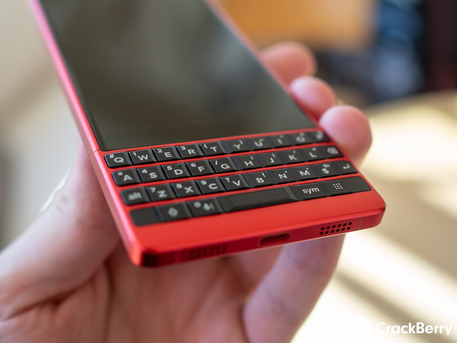 [MWC 2019] BlackBerry giới thiệu KEY2 Red Edition,
phiên bản đặc biệt của KEY2