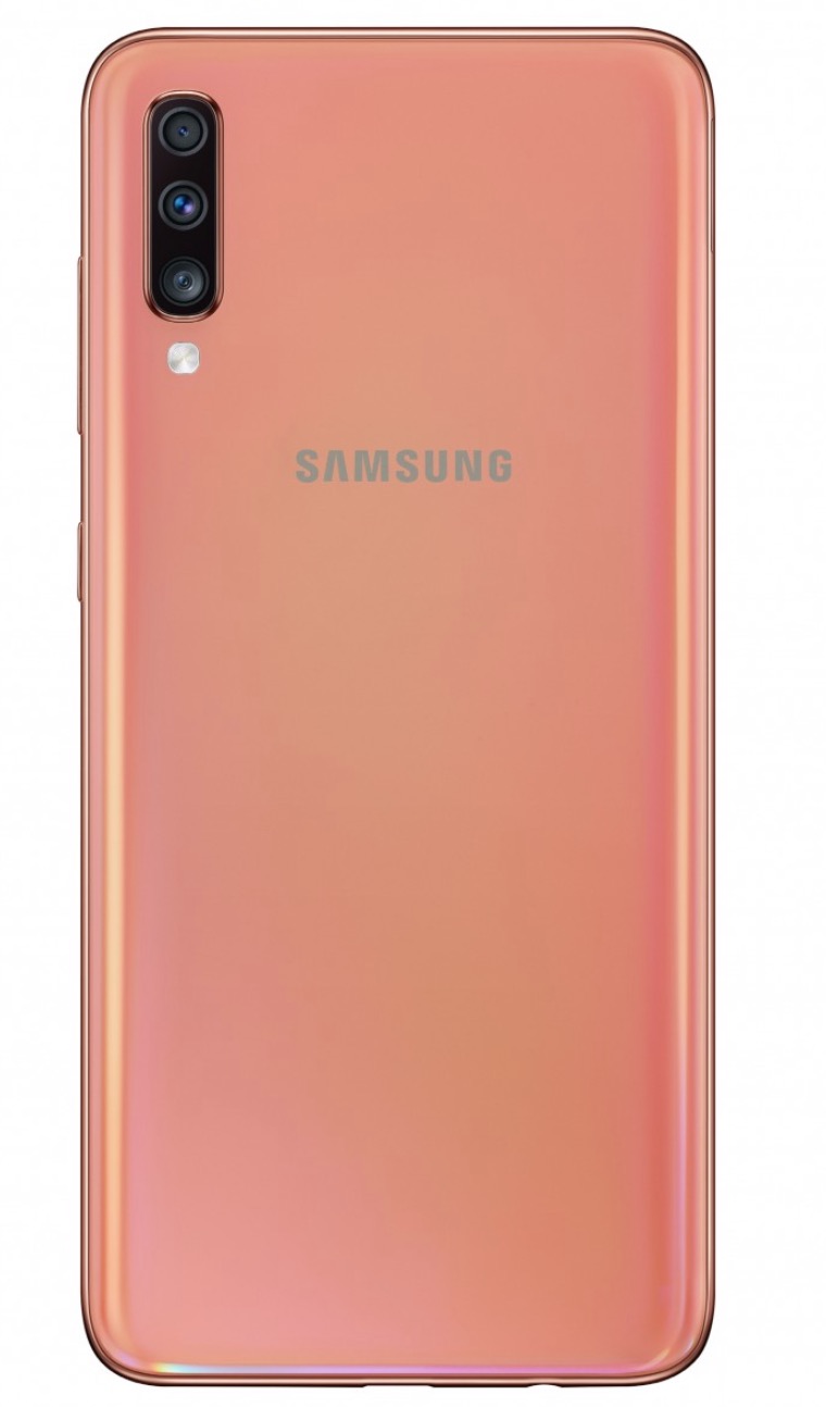 Samsung Galaxy A70 lộ
diện với màn hình AMOLED 6,7 inch Infinity-U, cảm biến vân
tay dưới màn hình, 3 camera sau và pin 4.500 mAh