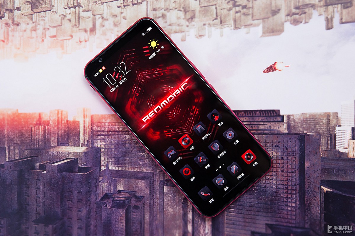 Nubia Red Magic 3 ra
mắt: Quạt tản nhiệt riêng, Snapdragon 855, pin 5000mAh, quay
video 8K, giá từ 10 triệu đồng