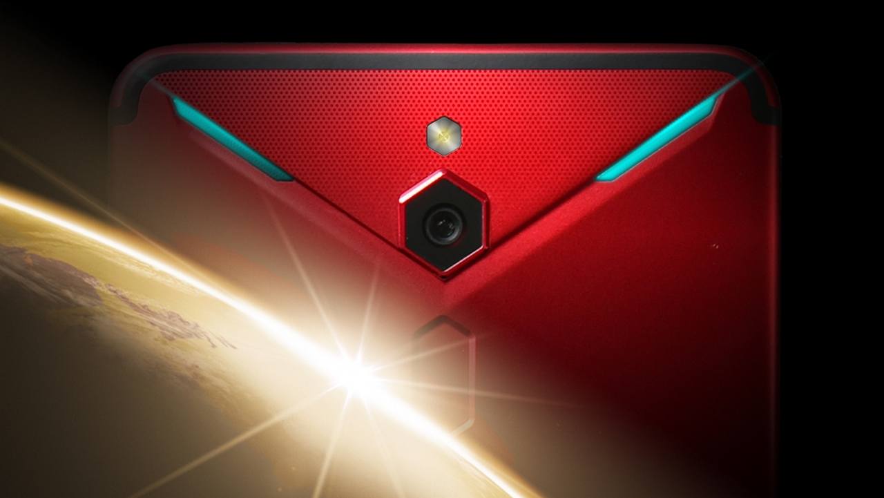 Nubia Red Magic 3 ra
mắt: Quạt tản nhiệt riêng, Snapdragon 855, pin 5000mAh, quay
video 8K, giá từ 10 triệu đồng