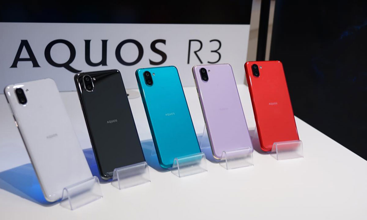 Sharp ra mắt
smartphone Aquos R3 với hai tai thỏ, màn hình 120Hz, chip
Snapdragon 855