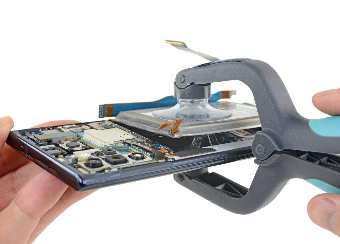 Teardown Galaxy Note
10+ 5G: Thiết kế gọn gàng hơn và cũng khó sửa chữa hơn, chấm
điểm 3/10