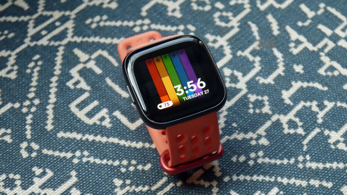 Fitbit Vespa 2 có giá
chỉ 200$ nhưng có thể làm được 3 tính năng quang trọng này,
còn Apple Watch thì không