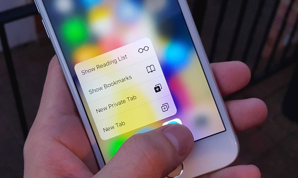 Apple đã loại bỏ loại
bỏ 3D Touch trên iPhone 11, và thay thế bằng Haptic Touch