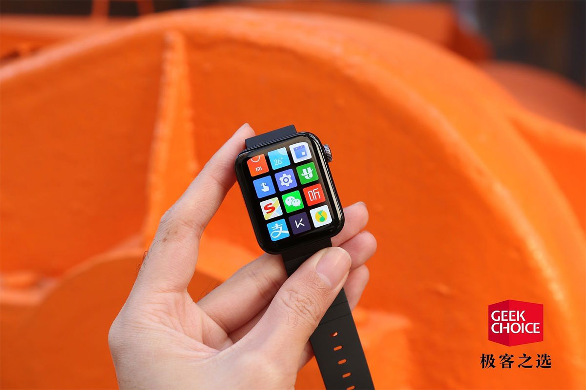 Xiaomi chính thức ra mắt Mi Watch: Smartwatch
đầu tiên của Xiaomi chạy Wear OS, giá 4.3 triệu đồng