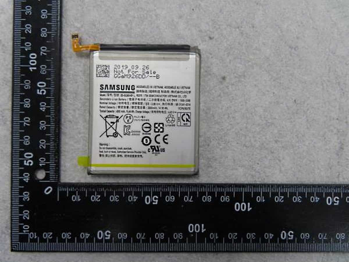 Samsung Galaxy S11
phiên bản thấp nhất được xác nhận sẽ có pin 3730 mAh, tăng
20% so với Galaxy S10e