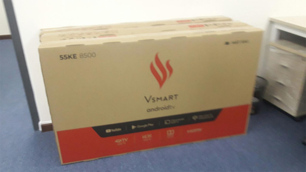 Lộ hình ảnh thực tế
SmartTV của Vsmart: Màn hình 55 inch, hỗ trợ độ phân giải
4K, sử dụng Android TV