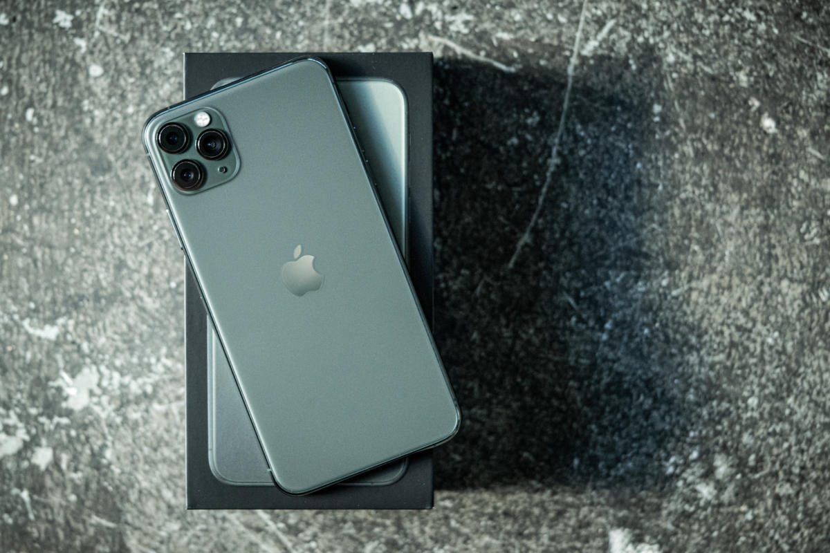FBI vừa bẻ khóa thành
công một chiếc iPhone 11 Pro Max, mà không cần tới sự giúp
đỡ của Apple