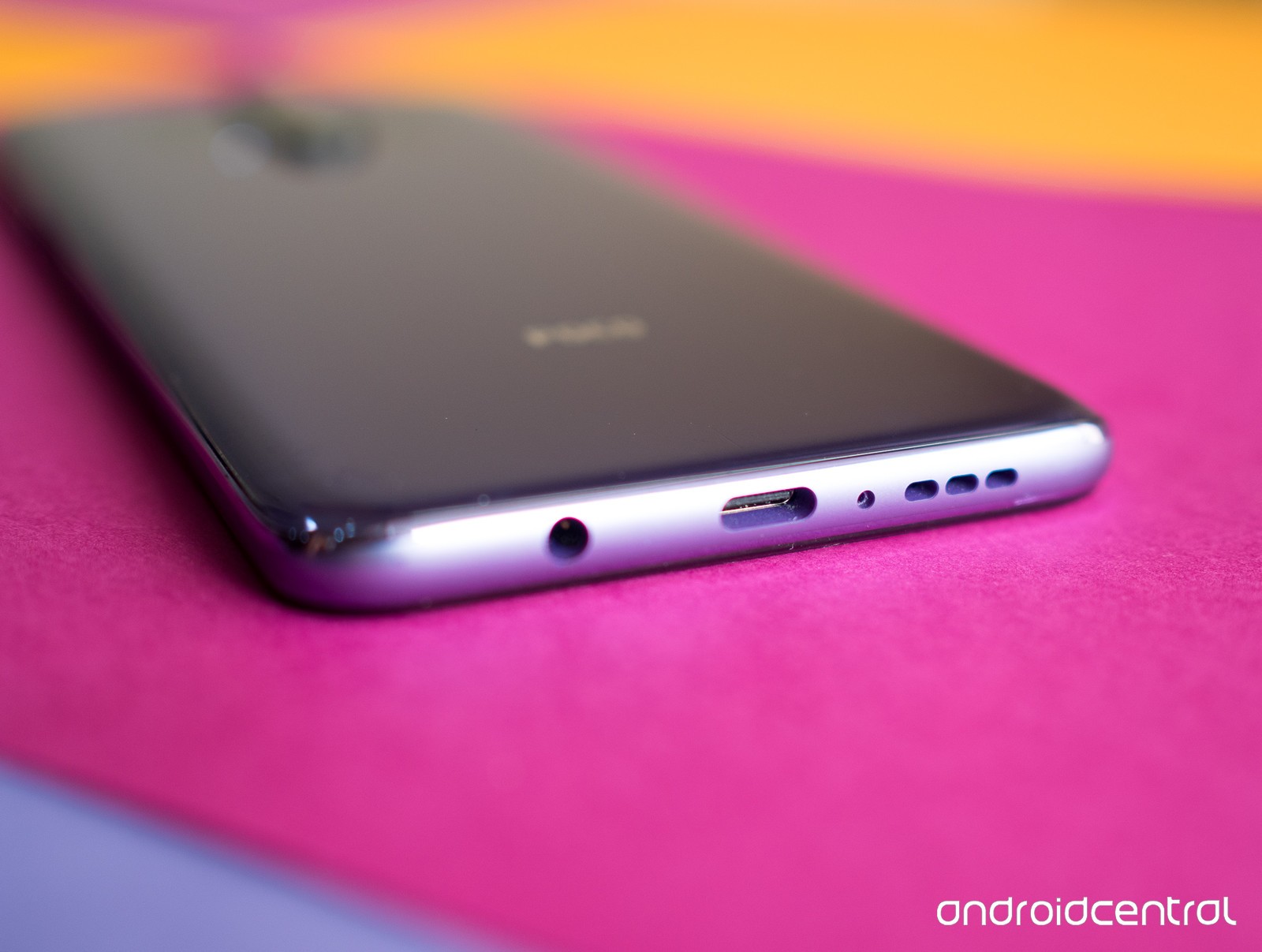 Poco X2 chính thức ra mắt: Phiên bản đổi tên của
Redmi K30 với Snapdragon 730G, màn hình 120Hz, giá chỉ hơn 5
triệu