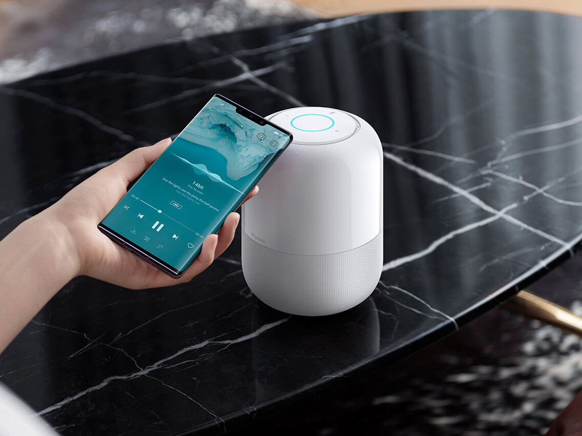 Huawei ra mắt loa
thông minh AI Speaker 2: Pin 5 tiếng, 3 loa, 4 micro, giá
1.3 triệu đồng