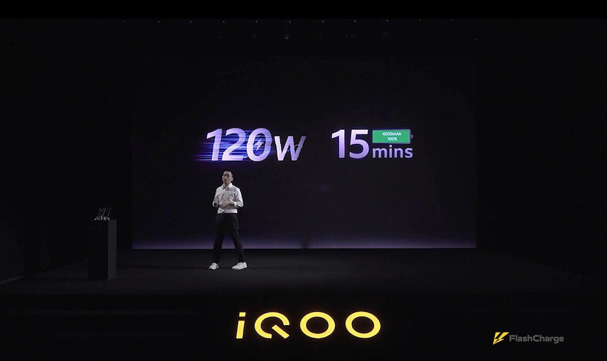 iQOO ra mắt sạc nhanh 120W đầu tiên trên thế
giới, sạc đầy pin smartphone chỉ trong 15 phút