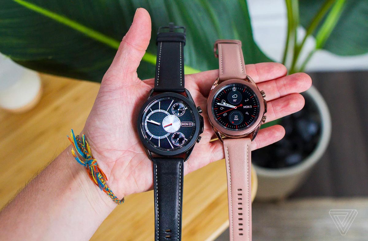 Samsung chính thức ra
mắt Galaxy Watch 3 với vòng bezel vật lý, hai lựa chọn kích
thước, giá từ 399.99 USD