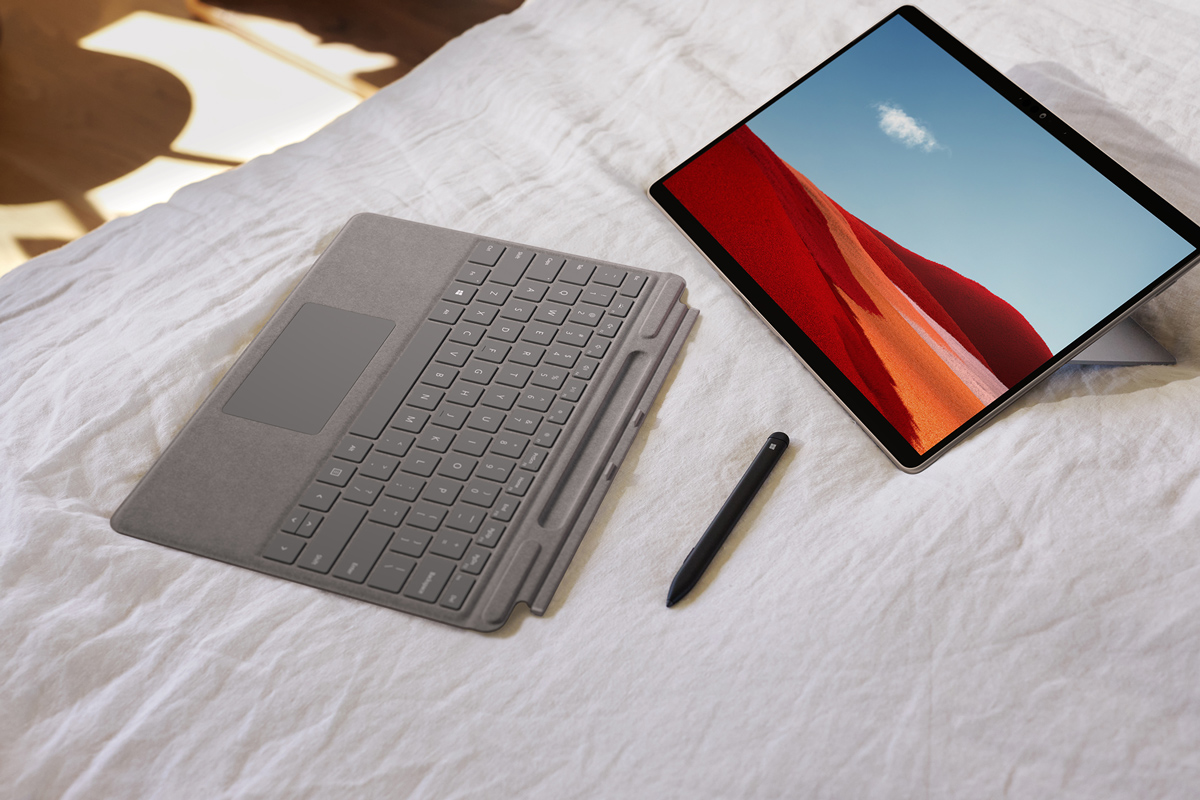 Microsoft ra mắt Surface Laptop Go - Phiên bản
giá rẻ của chiếc Surface Laptop, và nâng cấp Surface Pro X
cùng loạt phụ kiện mới