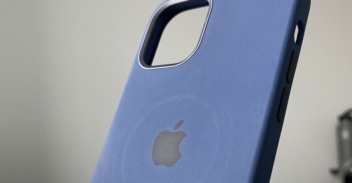 Apple cảnh báo phụ
kiện sạc MagSafe mới có thể phá hủy thẻ tín dụng của bạn