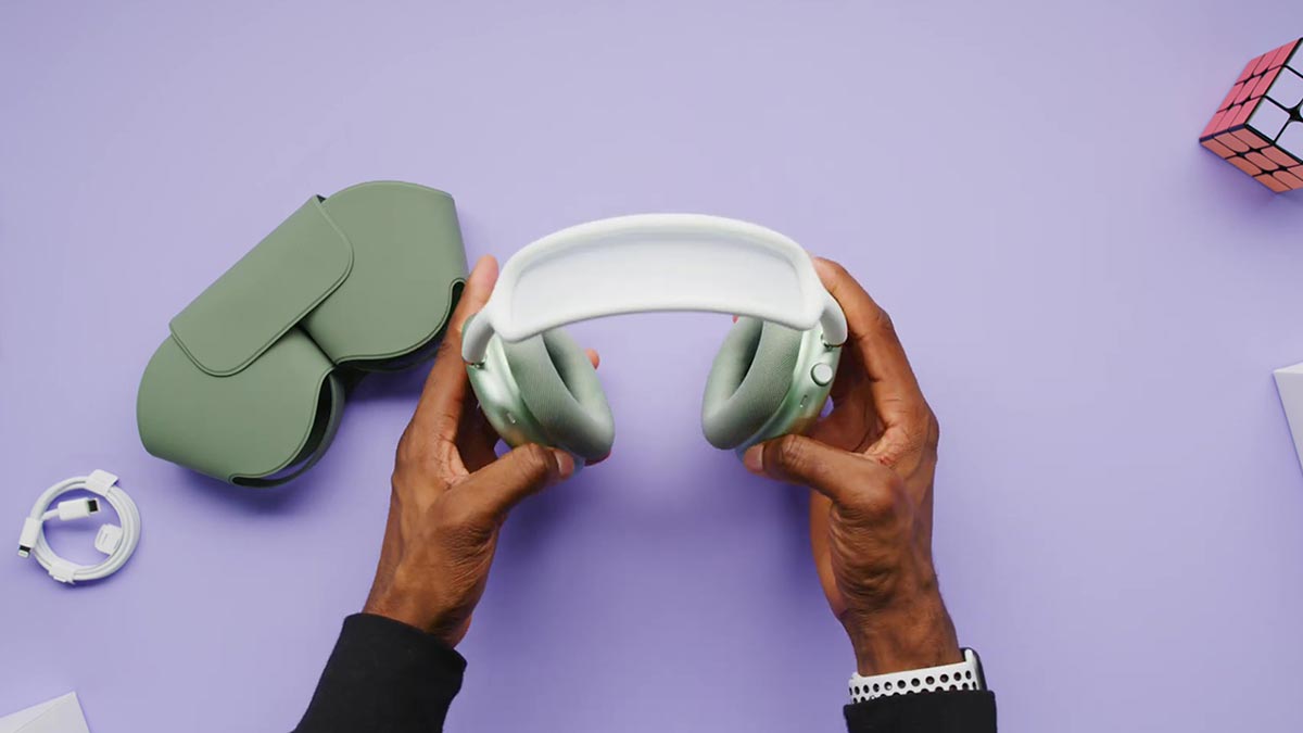 Cận cảnh AirPods Max:
Mẫu headphone đầu tiên của Apple, giá 549 USD