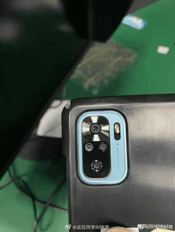Rò rỉ hình ảnh Redmi
K40 với 2 phiên bản, thiết kế mới, trang bị chip Snapdragon
888
