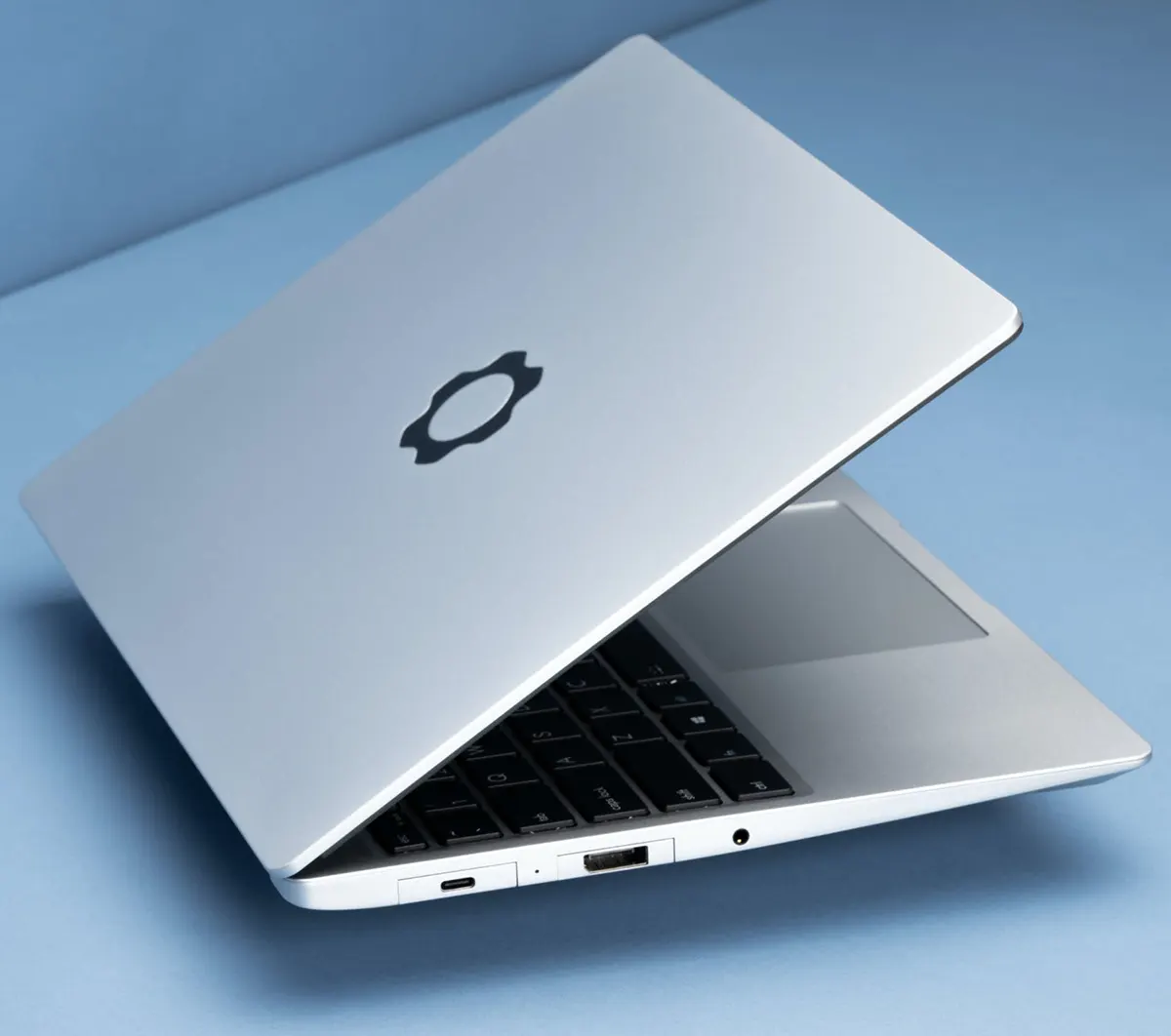 Framework Laptop:
Chiếc laptop dạng module dễ nâng cấp nhất thế giới ra mắt,
mỏng nhẹ còn hơn cả MacBook Pro M1 của Apple