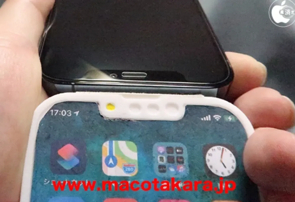 Mô hình iPhone 13 Pro
lộ diện với rãnh tai thỏ nhỏ hơn, vị trí loa thoại và camera
selfie thay đổi