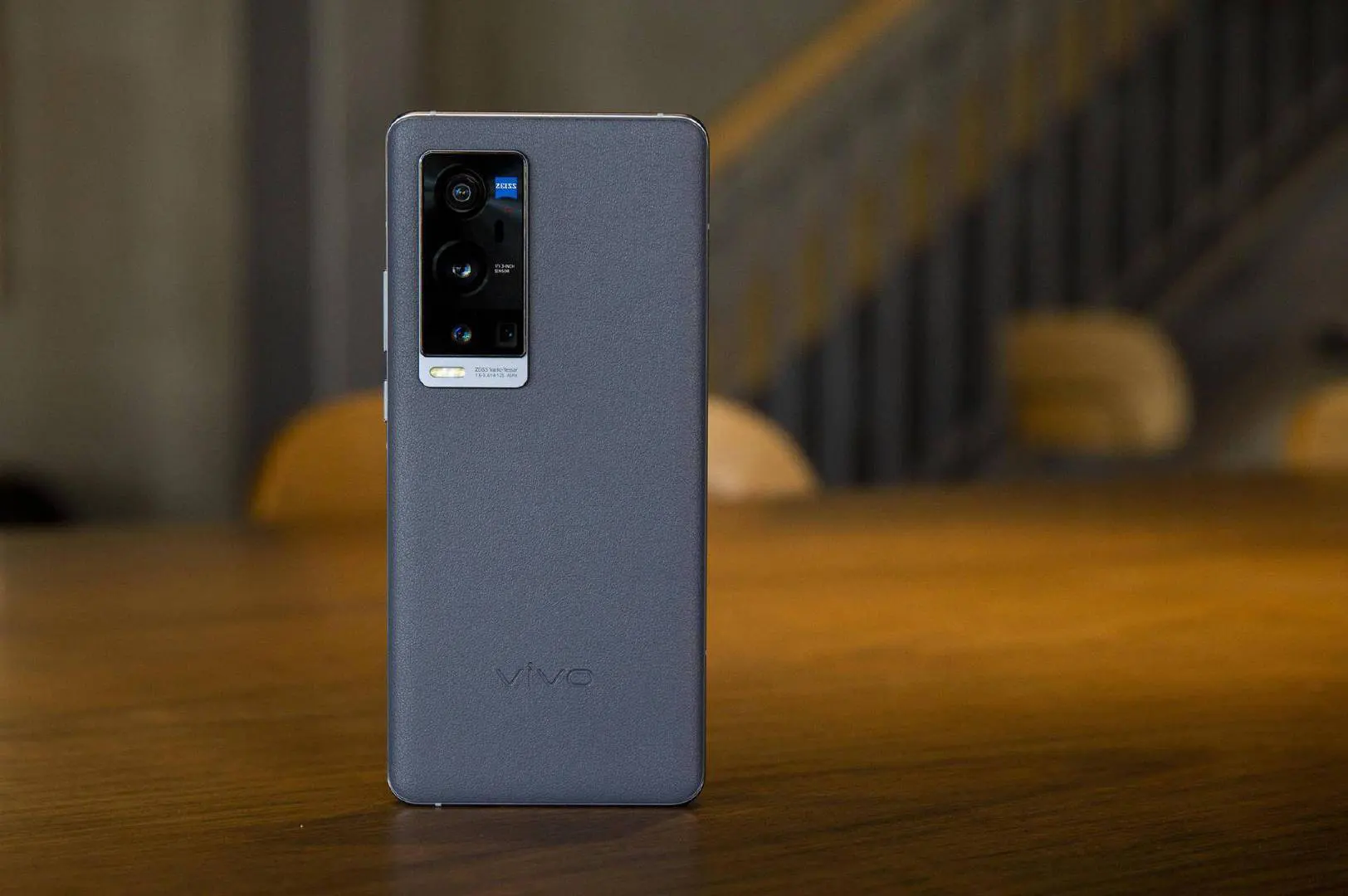 Vivo X60T Pro+ ra
mắt: Phiên bản rút gọn của X60 Pro+ nhưng giá không đổi